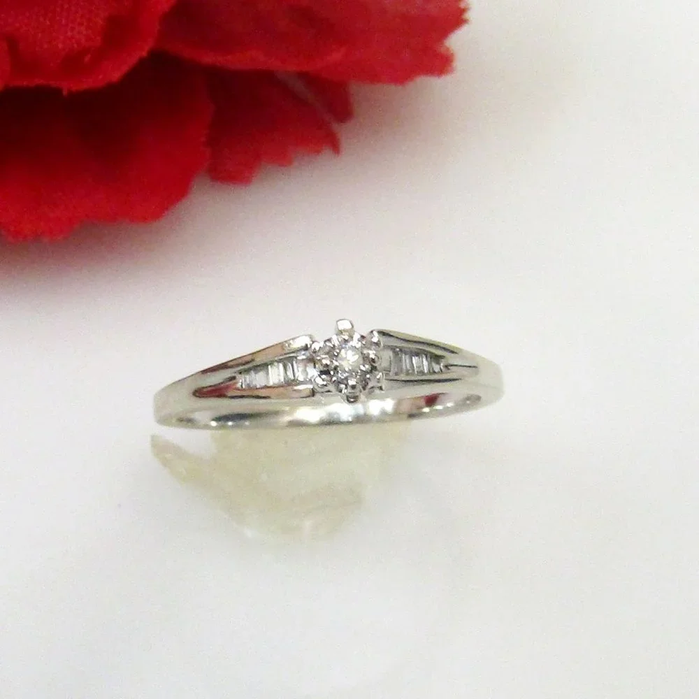 Diamond Promise Ring With Accents 10k White Gold Size 6.25 Genuine Natural Real - Picture 8 of 12
